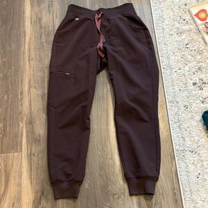 Figs high waisted Zamora joggers in espresso